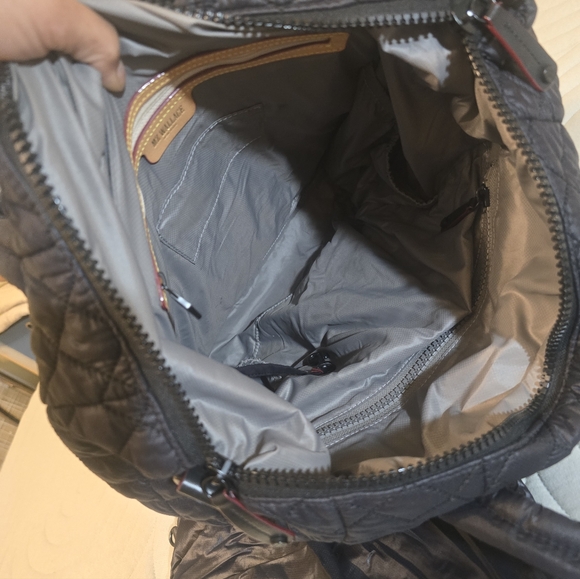 Black Metro Utility Backpack - Picture 4 of 6